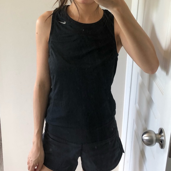 NWOT NIKE Dri Fit Womens Tank Top - Picture 2 of 5